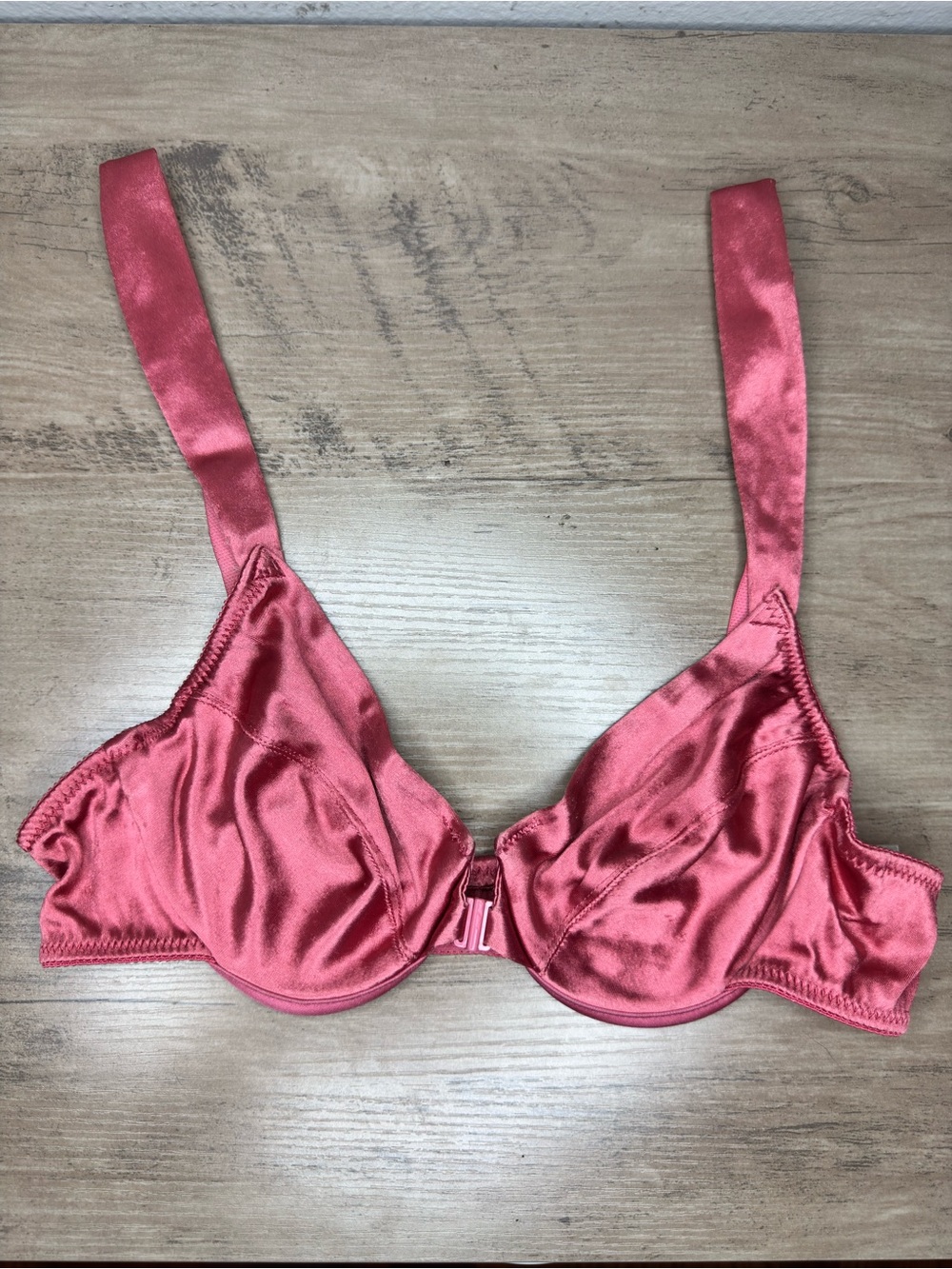 Vintage Victoria’s Secret Second Skin Satin Bra 36A Unlined Underwire Full Pink